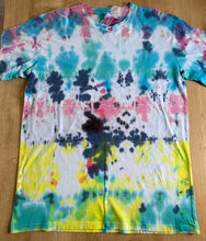 Load image into Gallery viewer, Tshirt - Tie Dye