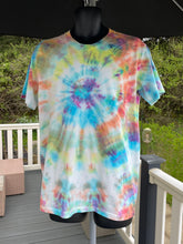Load image into Gallery viewer, Tshirt - Tie Dye