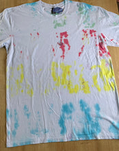 Load image into Gallery viewer, Tshirt - Tie Dye