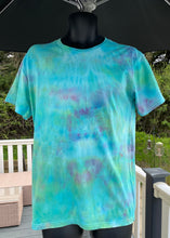 Load image into Gallery viewer, Tshirt - Tie Dye