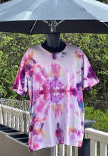 Load image into Gallery viewer, Tshirt - Tie Dye