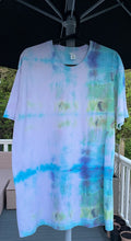 Load image into Gallery viewer, Tshirt - Tie Dye