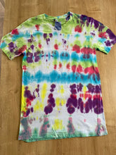 Load image into Gallery viewer, Tshirt - Tie Dye