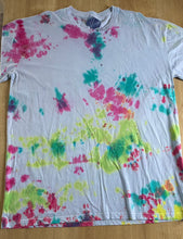Load image into Gallery viewer, Tshirt - Tie Dye