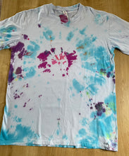 Load image into Gallery viewer, Tshirt - Tie Dye