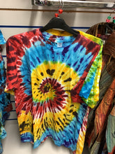 Load image into Gallery viewer, T-shirt
