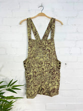 Load image into Gallery viewer, Dungarees
