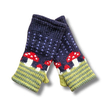 Load image into Gallery viewer, Wool Gloves
