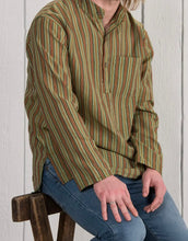 Load image into Gallery viewer, Shirt
