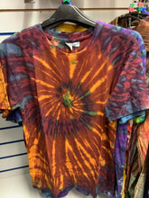 Load image into Gallery viewer, T-shirt
