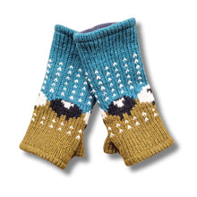 Load image into Gallery viewer, Wool Gloves
