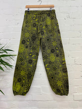 Load image into Gallery viewer, Trousers
