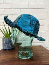 Load image into Gallery viewer, Hippy - Hat
