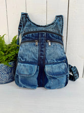 Load image into Gallery viewer, Rucksack - Hippy
