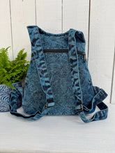 Load image into Gallery viewer, Rucksack - Hippy
