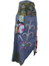 Load image into Gallery viewer, Skirt
