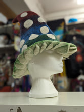 Load image into Gallery viewer, Felt - Hat

