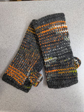 Load image into Gallery viewer, Wool Gloves
