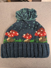 Load image into Gallery viewer, Hat - Wool
