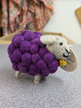 Load image into Gallery viewer, Felt - Sheep
