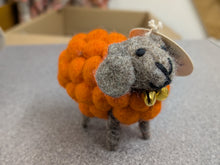 Load image into Gallery viewer, Felt - Sheep
