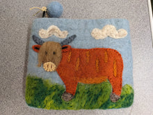 Load image into Gallery viewer, Purse - Felt
