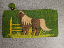 Load image into Gallery viewer, Purse - Felt
