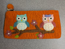 Load image into Gallery viewer, Purse - Felt
