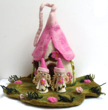 Load image into Gallery viewer, Felt Fairy Houses
