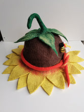 Load image into Gallery viewer, Felt - Hat

