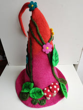 Load image into Gallery viewer, Felt - Hat

