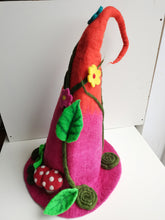 Load image into Gallery viewer, Felt - Hat
