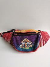 Load image into Gallery viewer, Bumbag - Hippy
