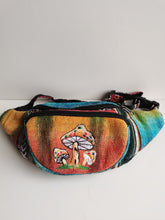 Load image into Gallery viewer, Bumbag - Hippy
